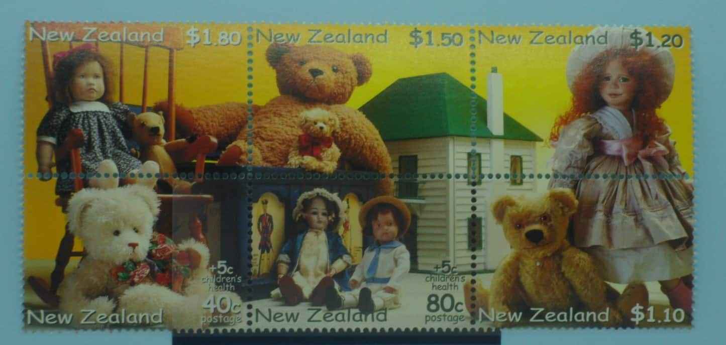 New Zealand Stamps, 2000, SG2360a, Mint image 0