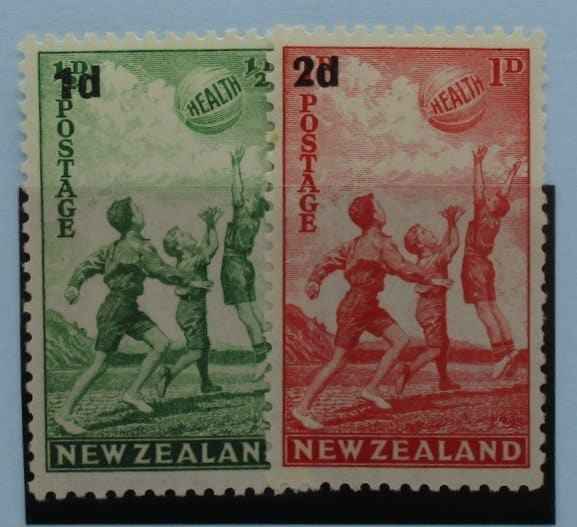 New Zealand Stamps, 1939, SG611-612, Mint image 0
