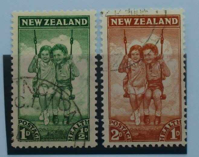 New Zealand Stamps, 1942, SG634-635, Used image 0